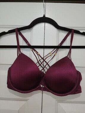 Victoria's Secret Very Sexy Front Close Push-up Bra